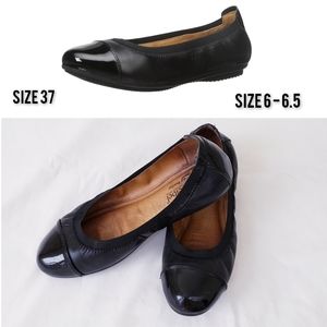 Josef Seibel Black Pippa Flats Scrunch Leather Cap Toe Shoes Size 37 or 7